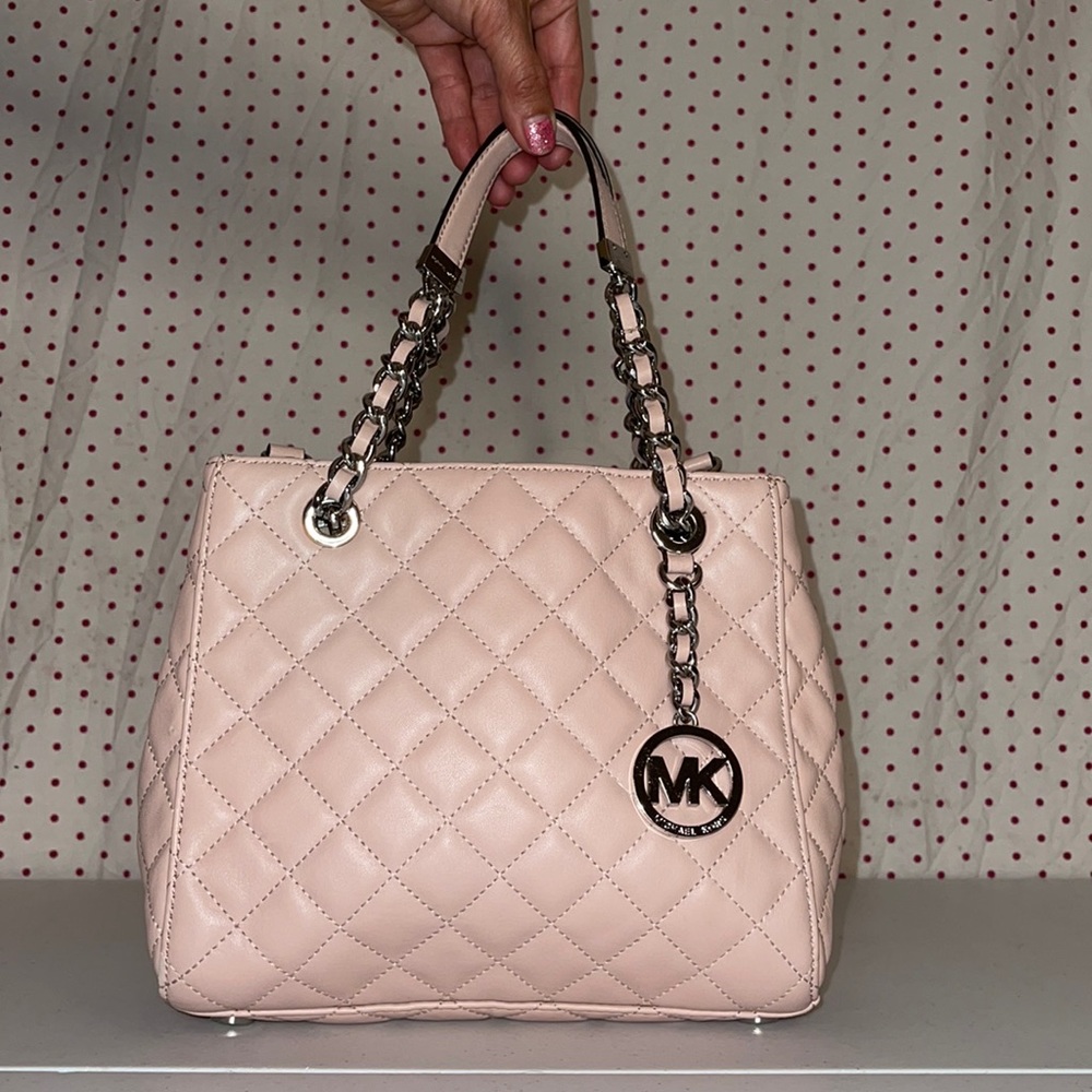 Michael Kors Quilted Shoulder Bag